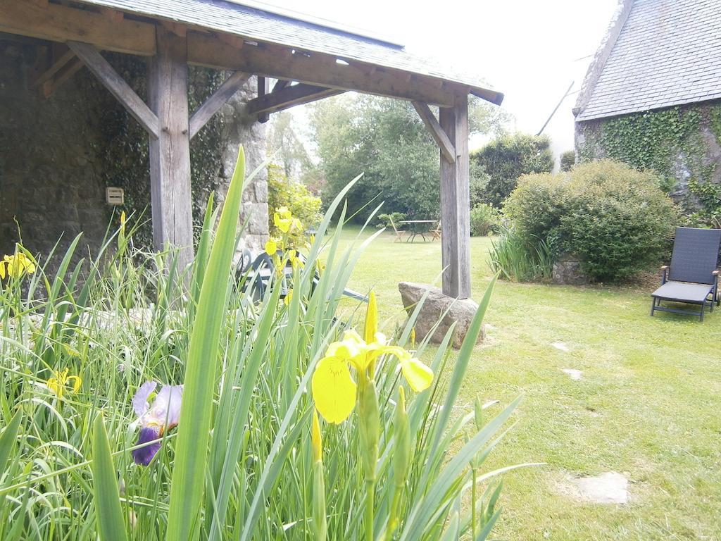 Les Chaumieres De Kerimel Bed & Breakfast Ploemel Dış mekan fotoğraf